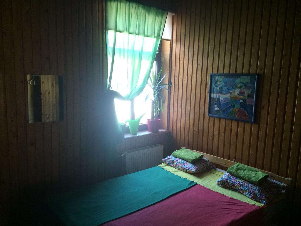 Green Jurmala Hostel Экстерьер фото